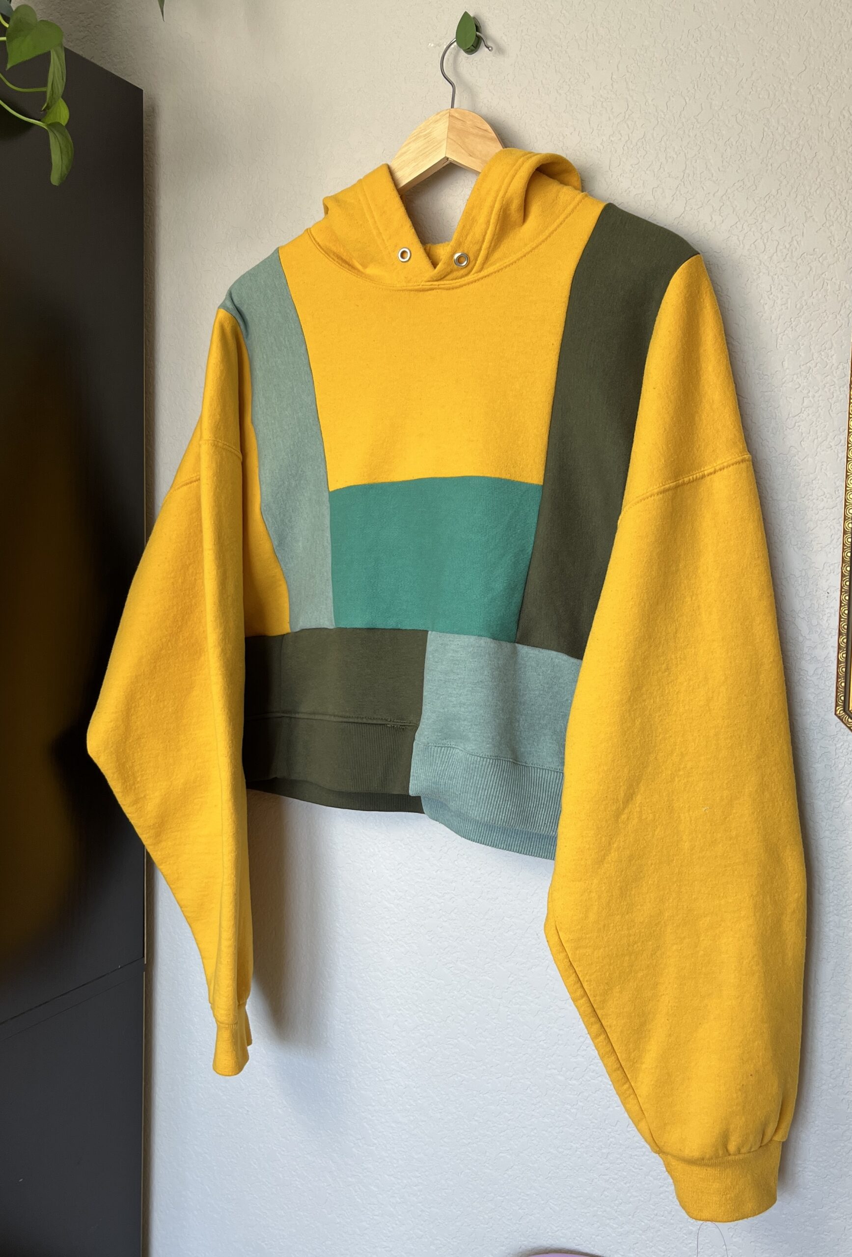Upcycled Sweatshirt - 2XL