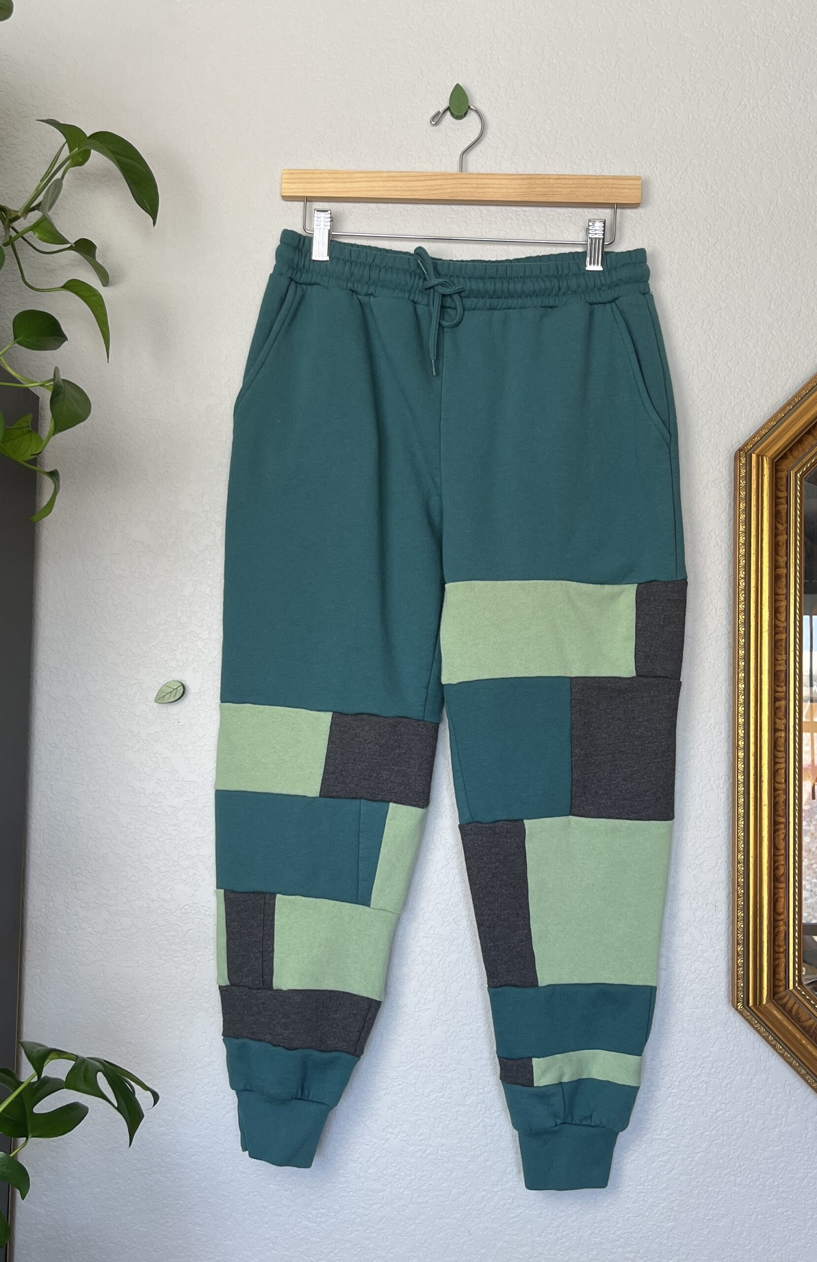 Upcycled Sweatpants - Small