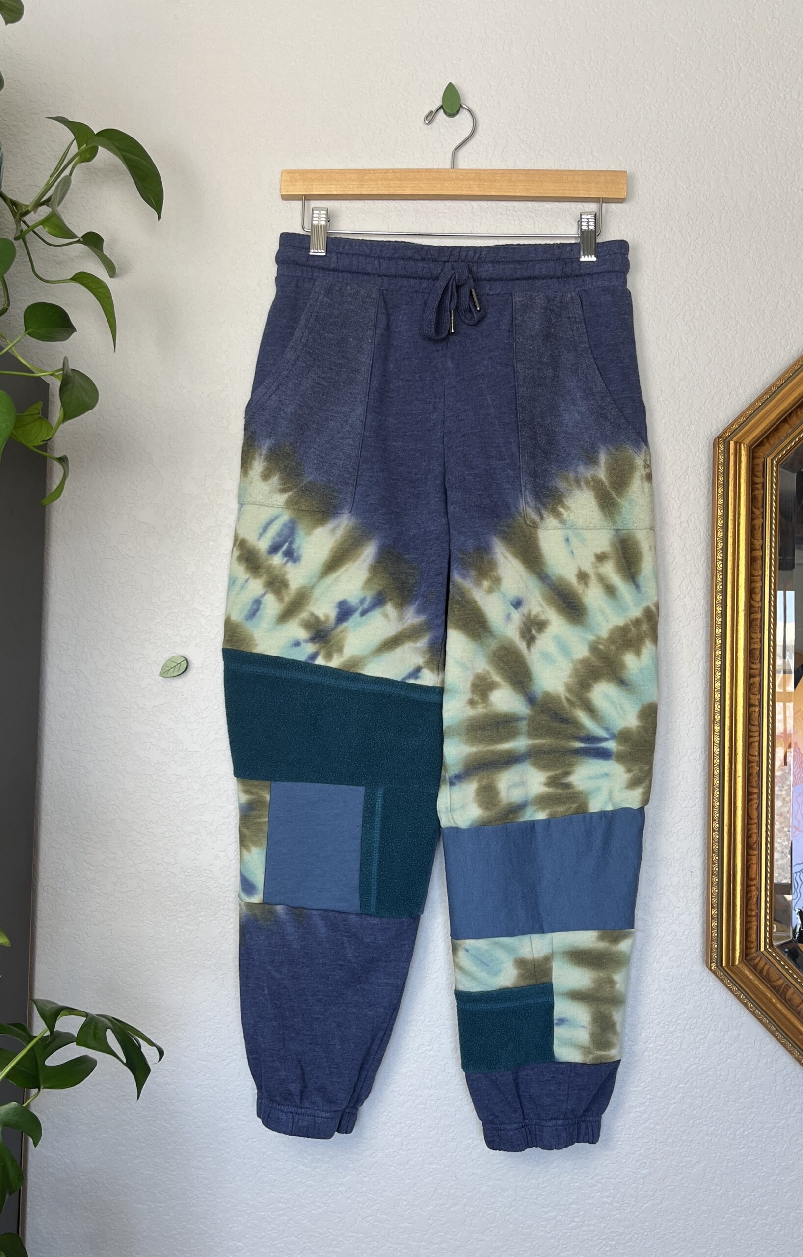 Upcycled Sweatpants - Small